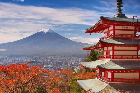 La pagoda Chureito e il Monte Fuji